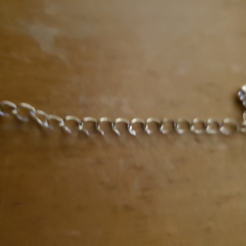 Chocker - Picture 3 of 3